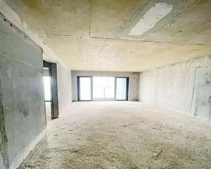 华侨城天鹅堡 3室2厅 东南 南