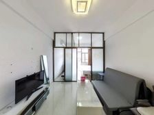 靠近地铁口,南山实验南海书包,居家户型,业主诚心出售