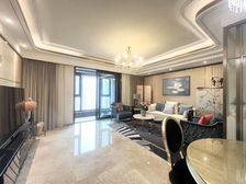 业主从外地回来专程卖房,江景三居,屋况极佳,送车位,诚意出售