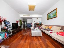 夏阳湖景房,双卫格局双阳台,景观 !!!看房随时,拎包入住