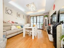 50萬婚房装修全!附带产权车位,临河边套,业主新房已买