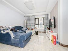 青浦新城 次新小区 双南边套全明 精装修 出行方便