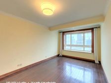 宏泰公寓 高区双南户型!地理位置很好,户型面积大