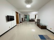 飞机户型。 。近宝龙广场。临航南公路。有钥匙