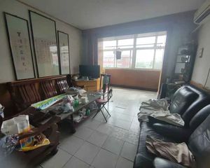 单位宿舍政府六号区 119平4居 南向简装修 安静不临街