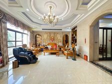 富通圣堤雅(别墅) 满五 停车方便 商品住宅 超低密度