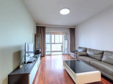 45%绿化的花园小区,曲径通幽,配套齐全,拎包入住