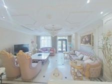 联排边套大花园 可停三部车 豪华装修拎包入住 诚意卖可谈