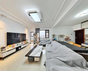 汇景新城3室1厅南