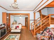 新上,康兴花园 一复二,大花园,南北入户,停车方便。位置安静