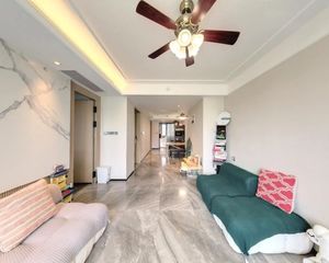 华林御景 4室2厅2卫 精装修 310万元