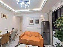 精装修 满五唯壹住房 3室1厅 79平 诚心出售 价格可议