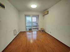 临地铁 小区新 电梯房 产权清晰 南北通透 交通便利