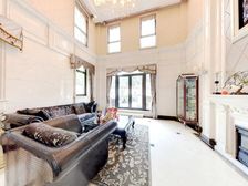 安亭瑞仕华庭双拼大别墅 大5居全屋地暖中央空调送地下室车位