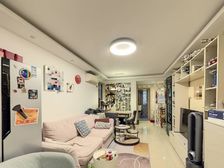 芳华公寓 性价比很高的3房 户型方正