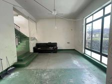 可谈空间大 业主在国外故售 庭院式园林毛坯别墅.