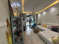 绿地东上海三期 冬暖夏凉户型 自带产权车位 出门就是360