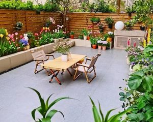 银滩正门品质繁华小区 复式带花园 种菜种花 三房
