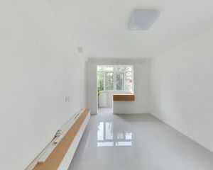 昆明路(新兴街) 2室1厅 52.1平