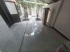 来了来了地铁口40平大院子三房一厅,精装修拎包入住,急出