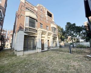 金地城南艺境双拼别墅 业主诚售仅需440 带110平大花园