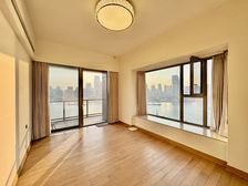 陆家嘴轻奢江景房 品质小区环境 高端物业管理 核心区域