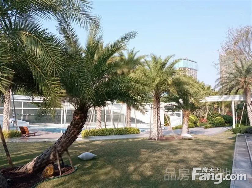 小区相关图