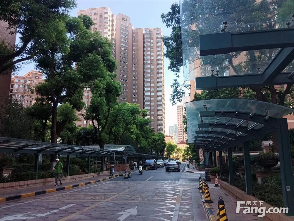 小区相关图