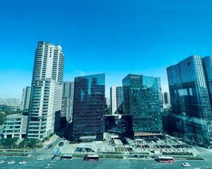 诚心出售!双地铁口1550平出售!楼层好可自用!性价比高