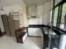 东湖豪门 精装好房带八十平露台 交通便利 商业配套齐全