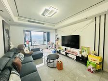 金城华府 电梯高层 真正精装修 标准三房 拎包入住 业主换房