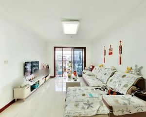 银海中心 3室2厅 .57平