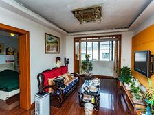 复旦小区 ,南北通透板房,一梯两户得房率高,采光全明