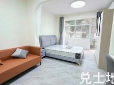 19号线地铁口!全新精装修!税费各付,低市场价100带车位!