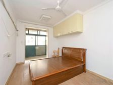 业主变现急售,朝南一门关,带露台,看房有钥匙,近虹口龙之梦