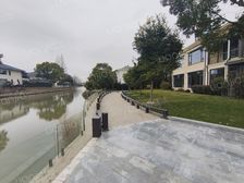 全新精装!长堤蕞低价临河电梯独栋!花园非常大!没地下室