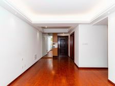 嘉定新城远香湖旁高品质小区楼层好精装全配诚意出售!