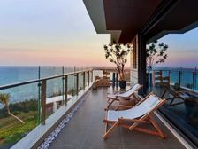 银滩西区 候鸟过冬度假自住可托管 依山傍海一线海景房