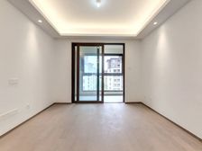 全明格局!!户型方正!!业主急出售大降价!!