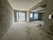 急售!高层视野无遮挡,业主置换已购新房, 很大。