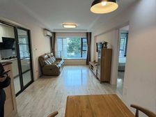 婚房首出 业主新上 户型板正 多次上门告知看中可以谈 有钥匙