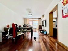 新上 谈价空间很大 板式商品房 低楼层 光照充足 随时能看