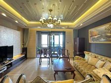 出售,带两个产权车位,房子是我租掉的,看房可以随时看房