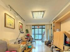 房东急售!飞机户型三房 小区花园位置 一口价 !!!