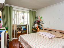 广中扩大小区 2室1厅1卫 简单装修 215万元