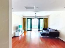 黄金位置,3+1户型,阳台和卧室看出去景观那叫好,一定要实地