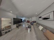 百万精装修全送,四开间朝南,户型好,诚意卖送车位