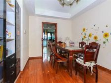 品质小区,环境优美,诚意出售,精装好房