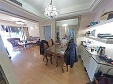 全装修二间朝南,采光好,还有车位,得房率高