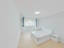 中山医院对面,南北通两房户型,近4,12线,一梯两户,有钥匙